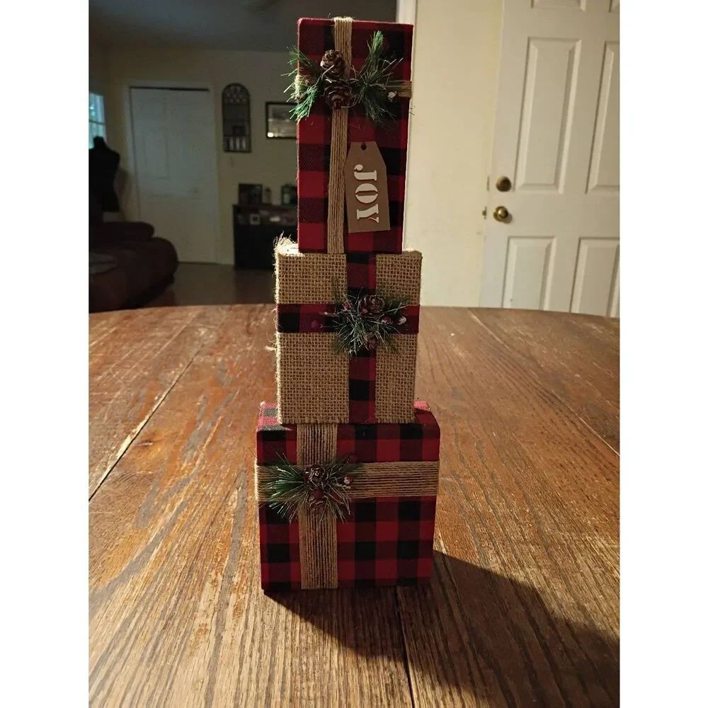 Northwood Lodge Christmas Holiday Farmhouse Rustic Buffalo Plaid Table Decor